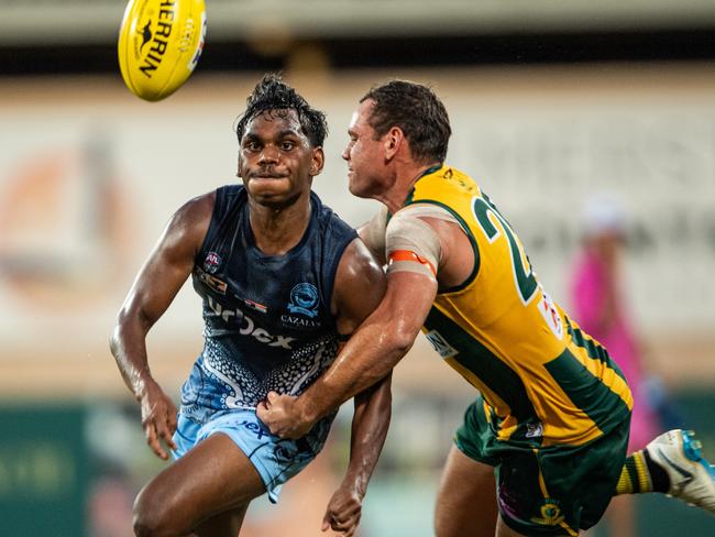 Phoenix Spicer playing for the Darwin Buffaloes against PINT in Round 10 in the 2023-24 NTFL season. Picture: Pema Tamang Pakhrin