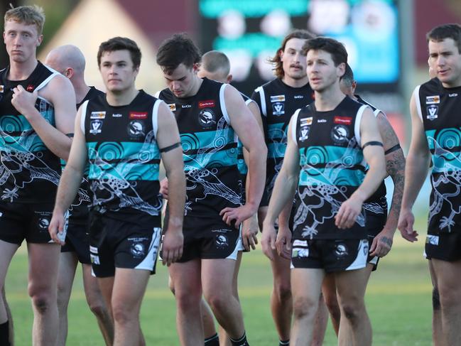 Bendigo FNL, Round 7, Maryborough V Golden Square, at Princes Park, Maryborough,  Maryborough Magpies ,  Picture Yuri Kouzmin