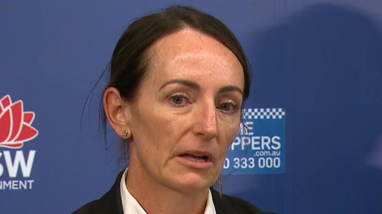 Detective Sergeant Sasha Pinazza broke down in tears while adressing media, saying she had barely eaten or slept during the search.