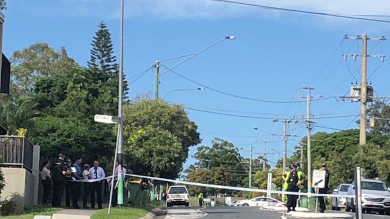 Man found on side of road with severe injuries dies | The Courier Mail