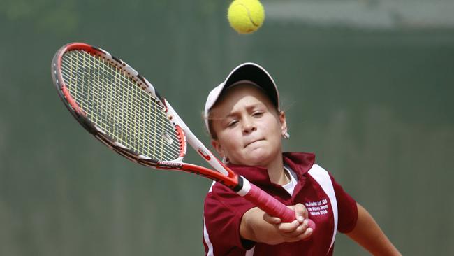 Barty in action for Queensland in 2008.