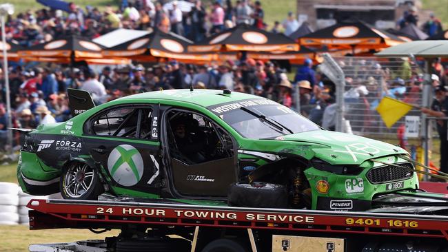 Scott Pye’s car being taken back to the pits after crashing out during the Bathurst 1000 in 2015. Picture: Daniel Kalisz / Getty Images