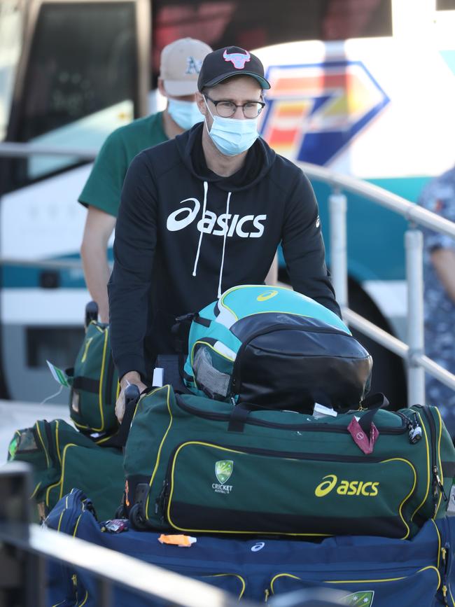 Australian players go into quarantine hotel