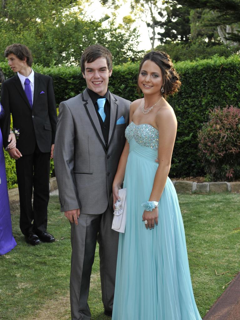 Toowoomba schools formal photos from 2011 | The Chronicle