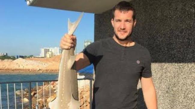 Dani Farmer caught a shark off his balcony in Dinah Beach. Supplied