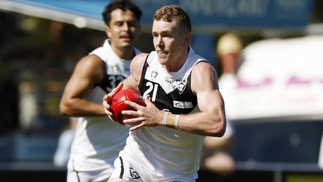 MELBOURNE, AUSTRALIA - MARCH 27: Jacob Townsend of the Sharks in action during the round one VFL match between the Richmond Tigers and Southport at The Swinburne Centre on March 27, 2022 in Melbourne, Australia. (Photo by Jonathan DiMaggio/AFL Photos/via Getty Images)