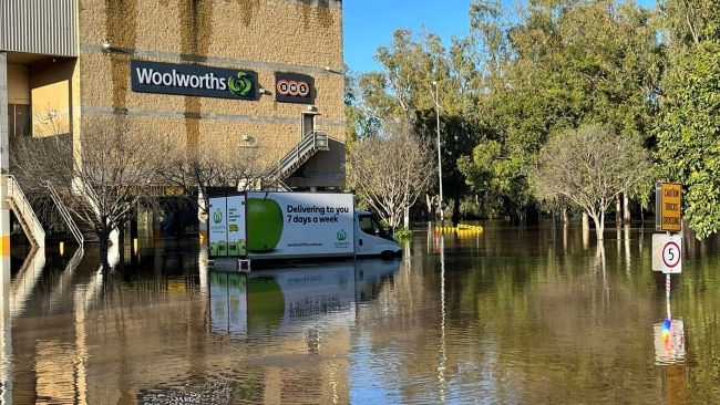 Drone footage of Dubbo floods. Photo: Jessie Robinson