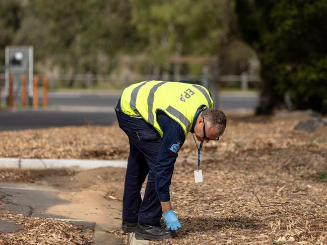 EPA officers collect samples to analyse at Hosken Reserve in Altona. Picture: NCA NewsWire / Diego Fedele