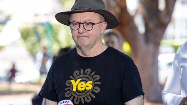 SYDNEY, AUSTRALIA - NewsWire Photos OCTOBER 14, 2023: The Prime Minister, Anthony Albanese visits Balmain Public School polling booth. Picture NCA NewsWire / Seb Haggett