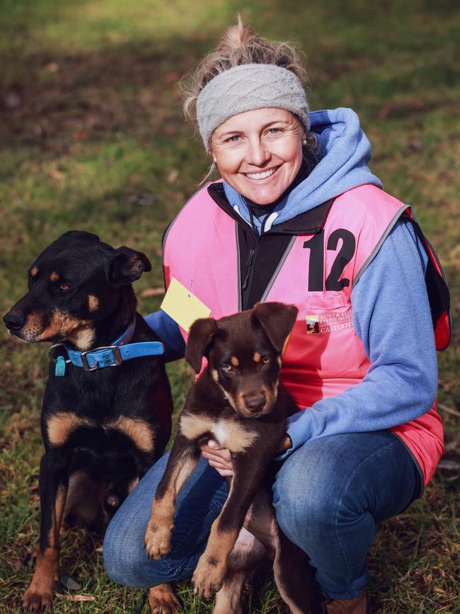 Kahlee O'Leary and O'Leary Petey and Matista Jim at the Casterton Kelpie Muster. Pictures: Nicole Cleary.