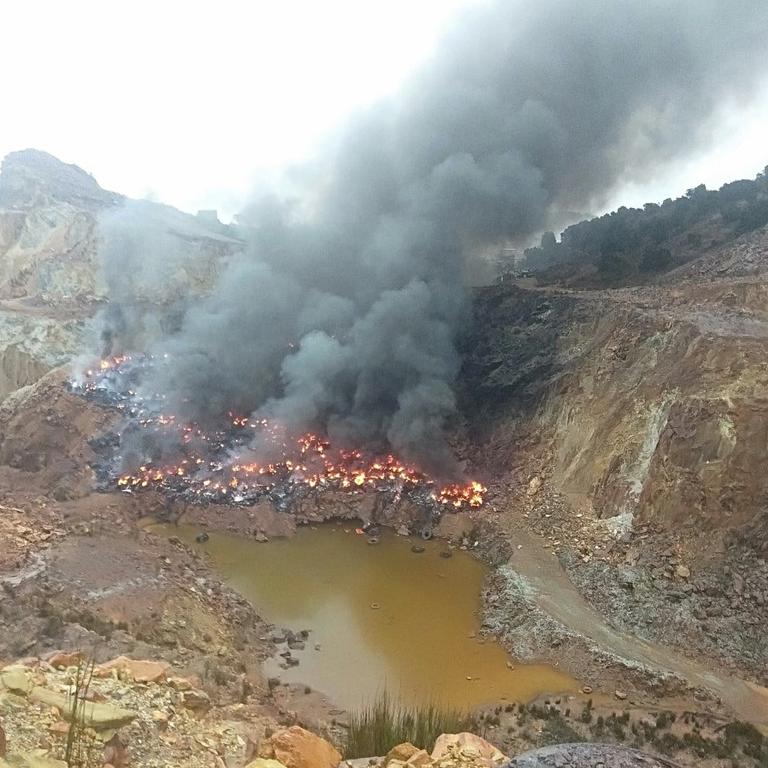 Queenstown fire sparks questions on Tasmania’s tyre stockpiles The