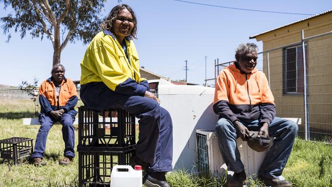 Anita McNamara, centre, and Kennedy Brown, right, are part of a Supreme Court appeal over alleged delays to Department of Housing repairs in Laramba.