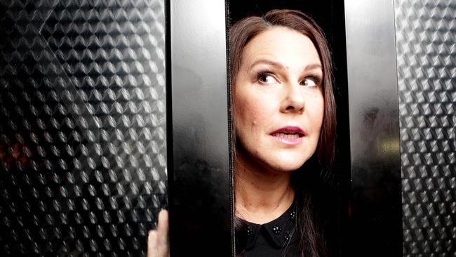 Julia Morris (For Weekend)