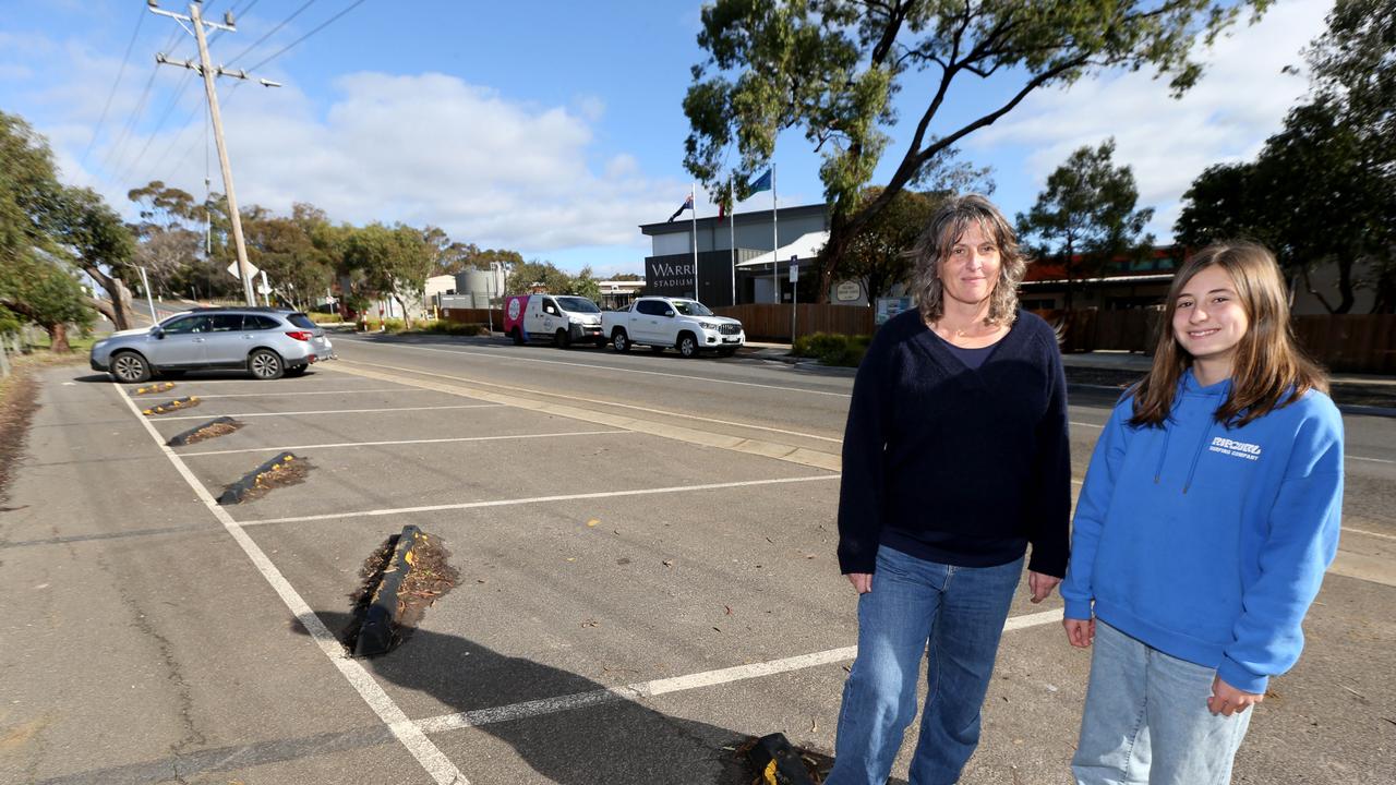 Bellbrae School Parking bays. Shauna Burford with daughter Rosie, 12, a former student. The angle parks will be changed to parallel parks. Picture: Mike Dugdale