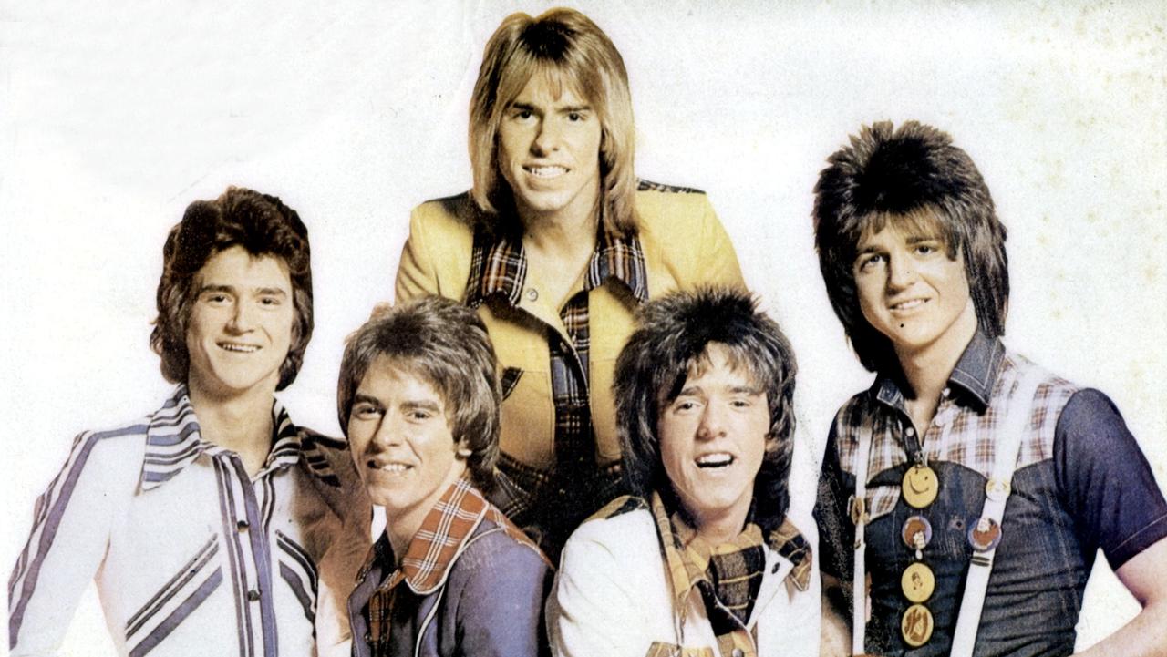 Bay city rollers. Группа Bay City Rollers. Bay City Rollers дискография. Bay City Rollers 1975. Иэн Митчелл Bay City Rollers.