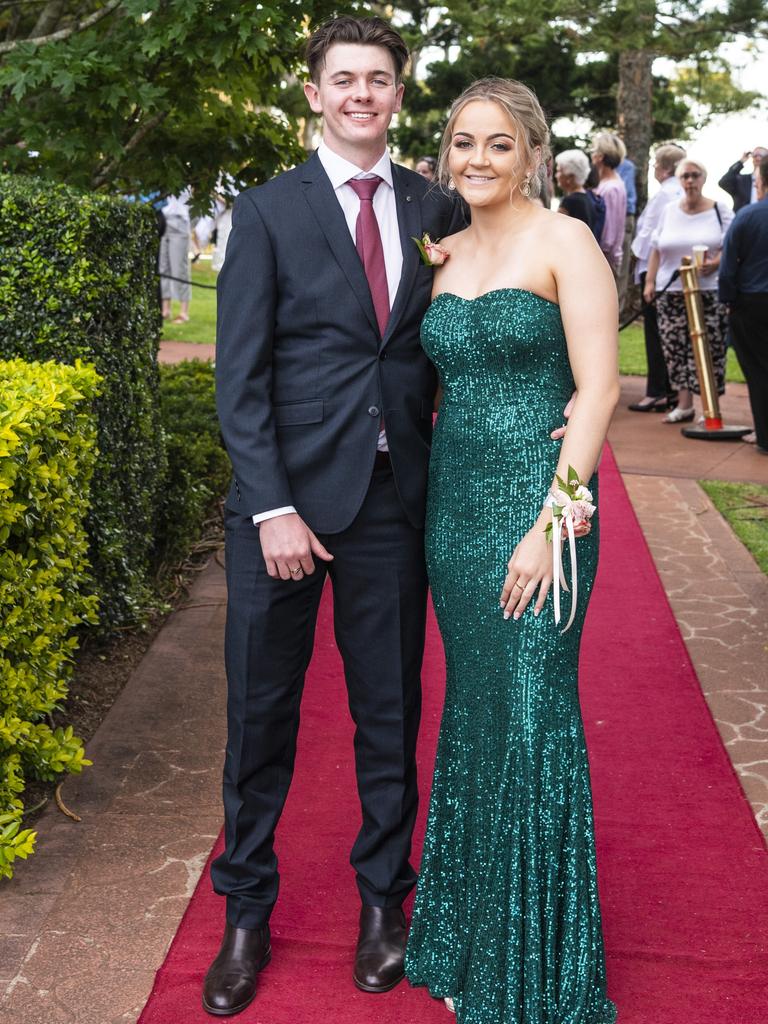 Formals 2021: Centenary Heights State High School Formal Arrivals At 