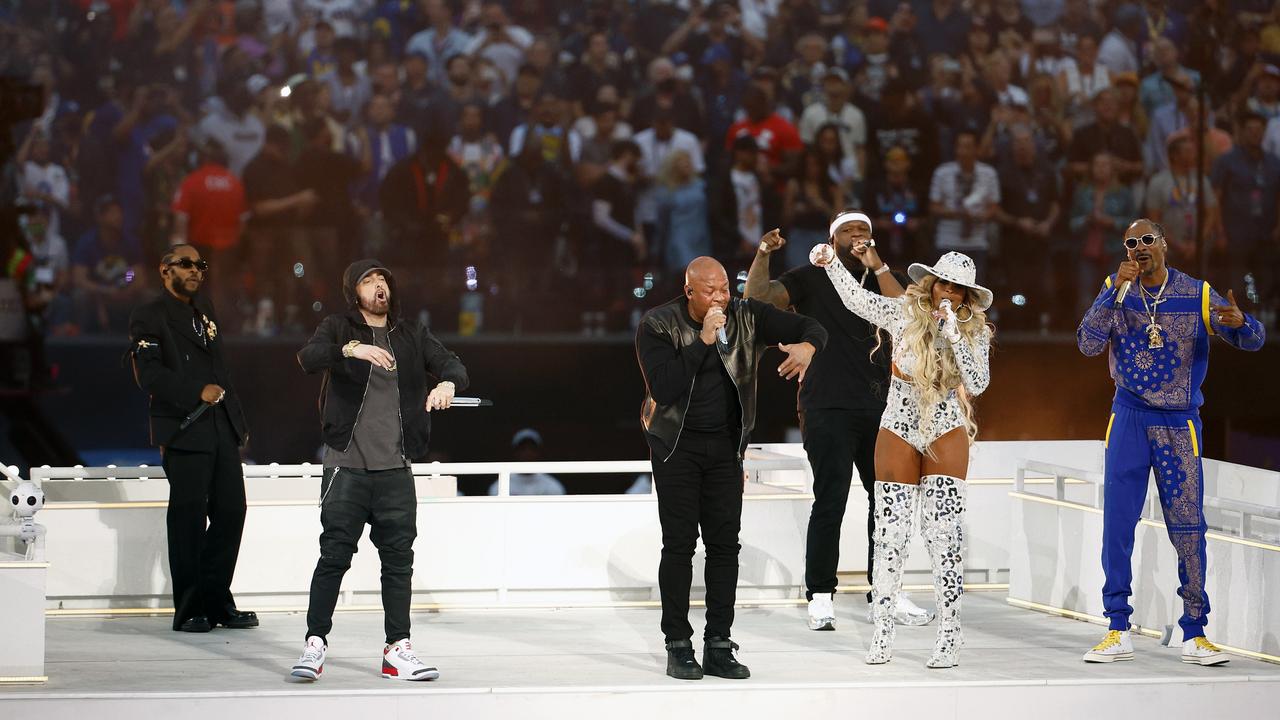 Concert du Super Bowl 2022 : Dr. Dre, Snoop Dogg, 50 Cent, Kendrick Lamar,  Mary J. Blige et Eminem 