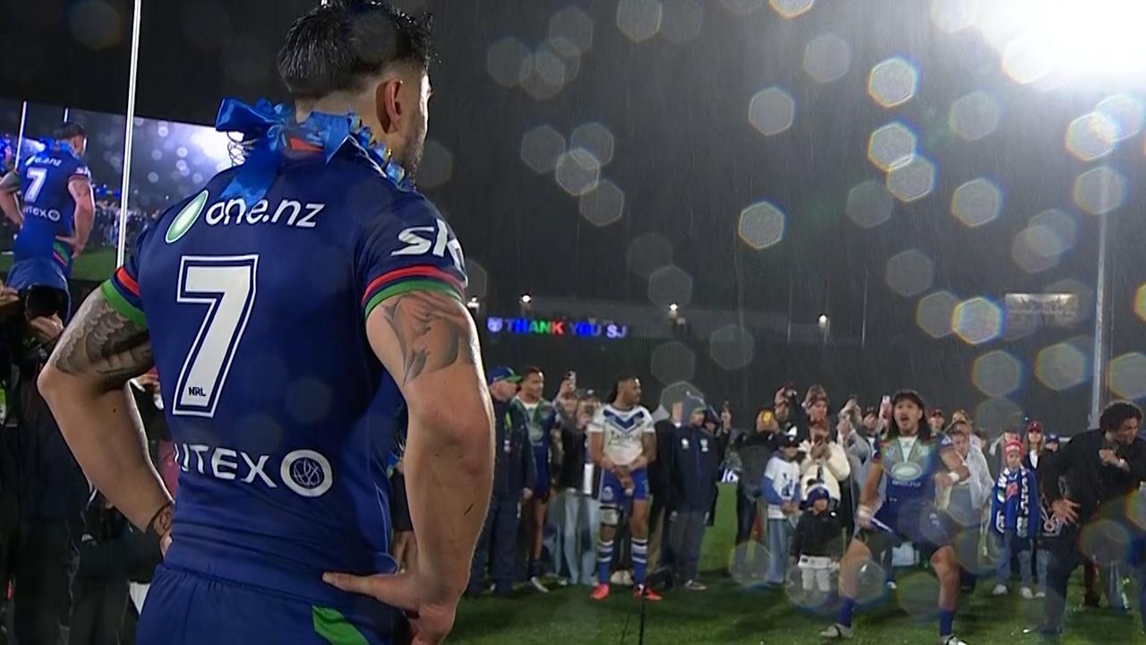 The Warriors honour Shaun Johnson with a haka