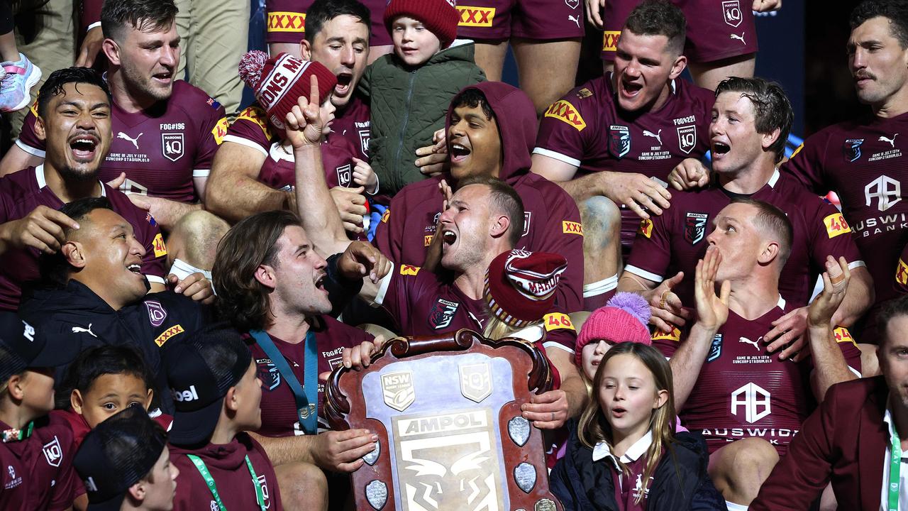 Captain Daly Cherry-Evans and Queensland celebrate winning game 3, the decider, of the State of Origin series between Queensland and New South Wales at Suncorp Stadium. Pics Adam Head