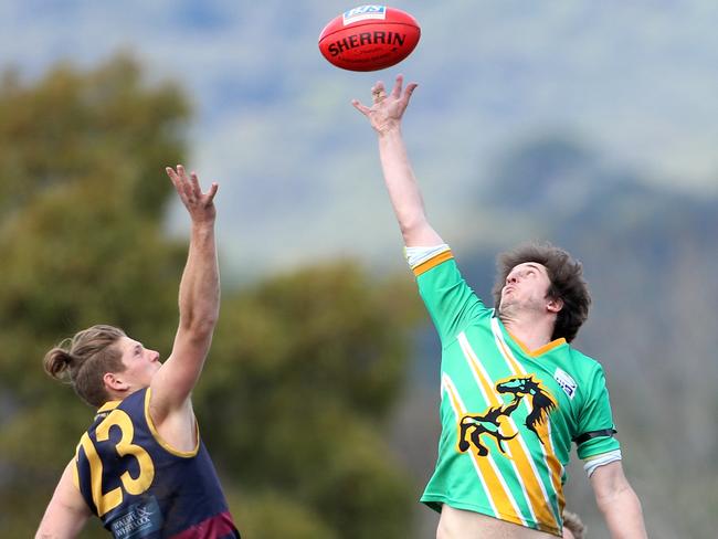 Grattan Stephens goes up in the ruck for Mooroolbark. Picture: Hamish Blair