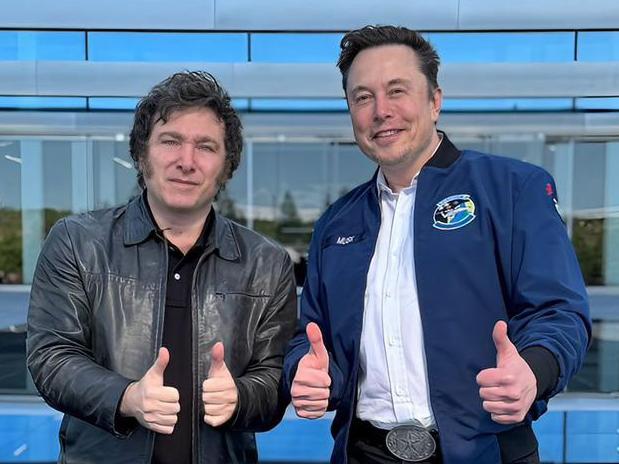 AUSTIN, TEXAS - APRIL 12: (EDITOR'S NOTE:ÃÂ This Handout image was provided by a third-party organization and may not adhere to Getty Images' editorial policy) President of Argentina Javier Milei (L) poses for a picture next to TESLA's Co-founder and Director Elon Musk (R) at Gigafactory Texas on April 12, 2024 in Austin, Texas.  (Photo by Presidencia de la NaciÃÂ³n Argentina/Handout/Getty Images)