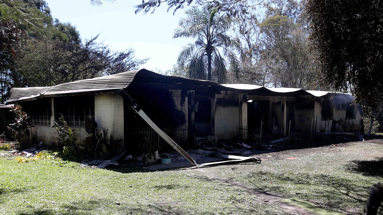 FNQ bushfires: Weipa Hospital no longer under threat with fire ...