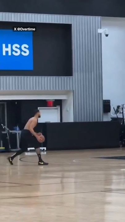 Ben Simmons' jump shot looking good at training camp