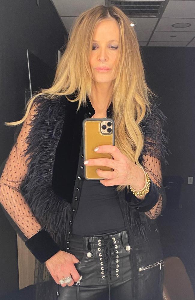 Australian supermodel Elle Macpherson has given a glimpse behind the curtain as to why she gave up alcohol 20 years ago. Picture: Instagram/@ellemacpherson