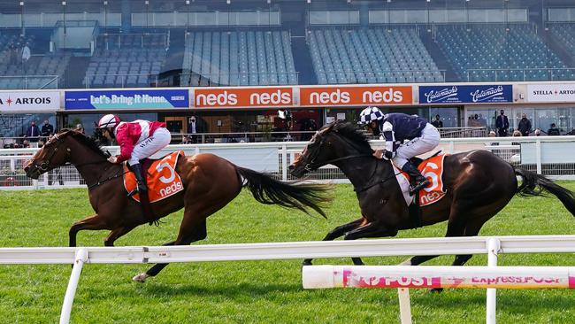 Arcadia Queen, ridden by William Pike, outguns Russian Camelot. Picture: Getty Images