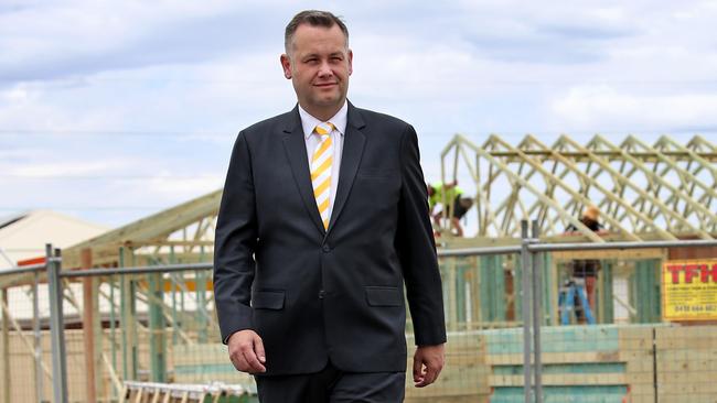 Dubbo mayor Ben Shields pictured at Keswick housing estate in Dubbo. Picture: Toby Zerna