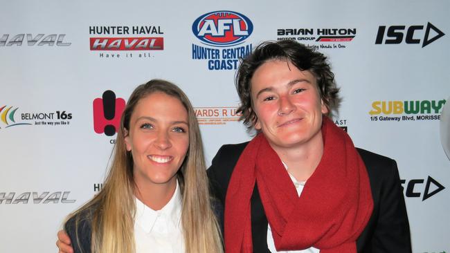 Kira Jones and Kate Booth (players) with Wallsend Swans women’s team.