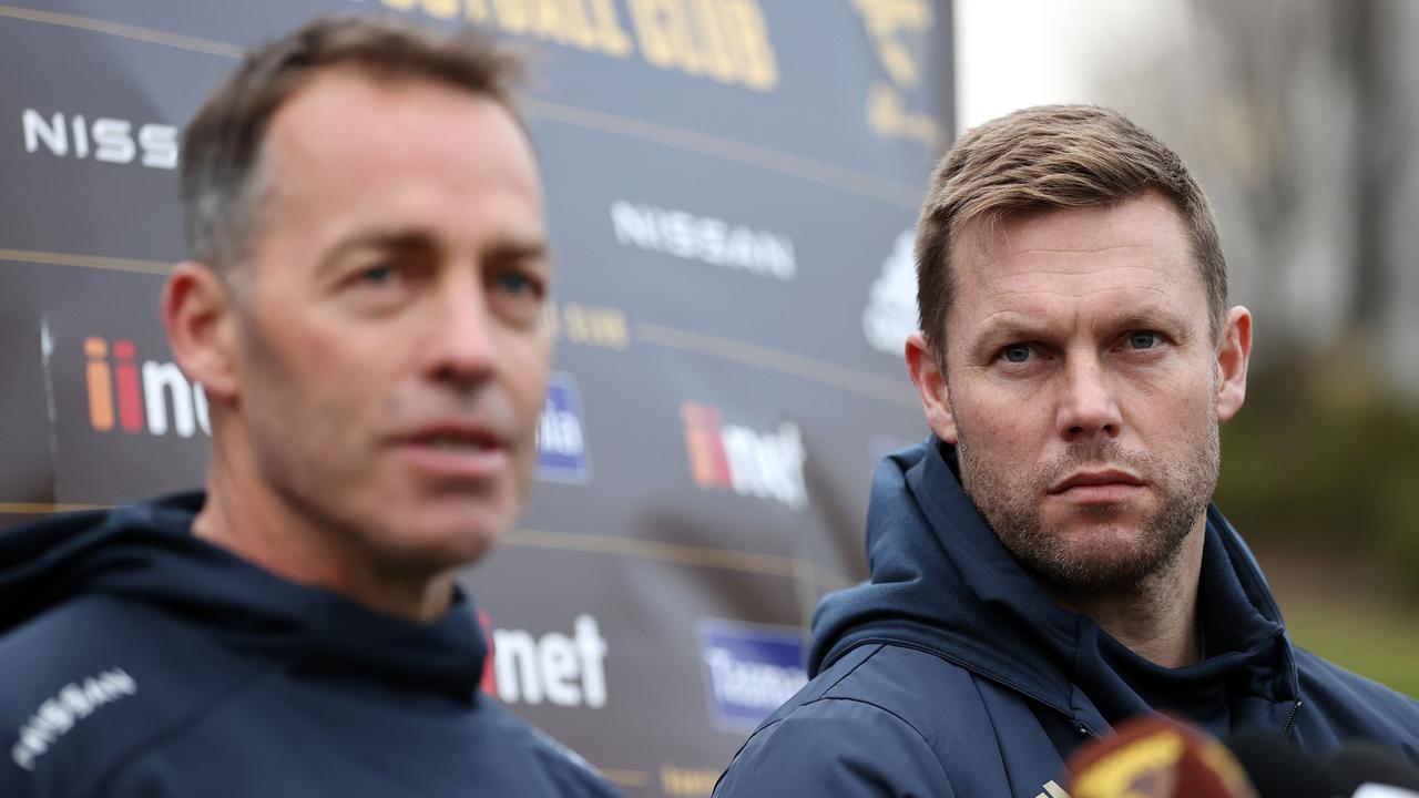 Alastair Clarkson and Sam Mitchell front a press conference in 2021. Pic: Michael Klein