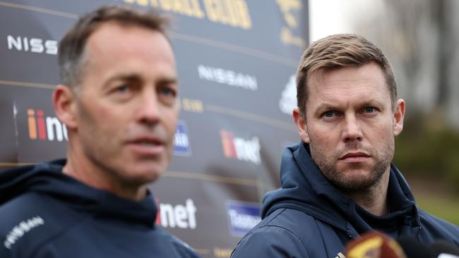 Alastair Clarkson and Sam Mitchell front a press conference in 2021. Pic: Michael Klein