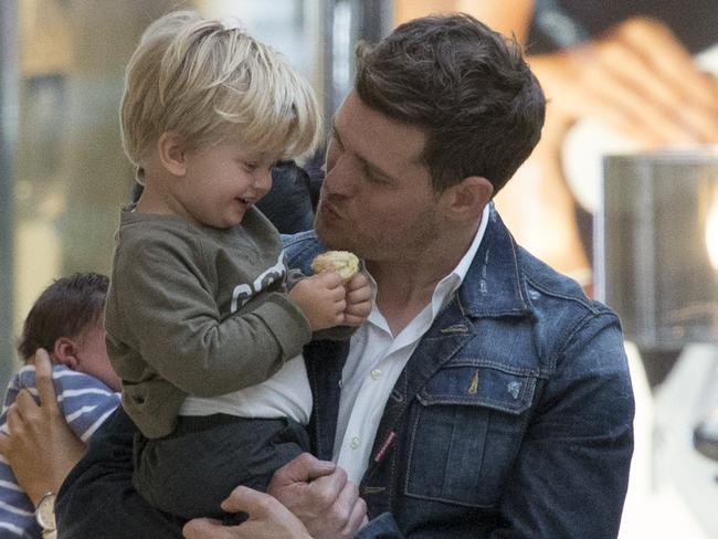 Michael Buble ‘won’t sing again’ until son Noah has beaten liver cancer ...