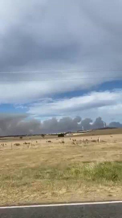 Thick Black Smoke Billows as Bushfire Engulfs 74,000 Hectares Inside National Park