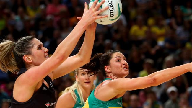 \Sharni Layton defends against the Silver Ferns Te Paea Selby-Rickit during the Sydney Test.