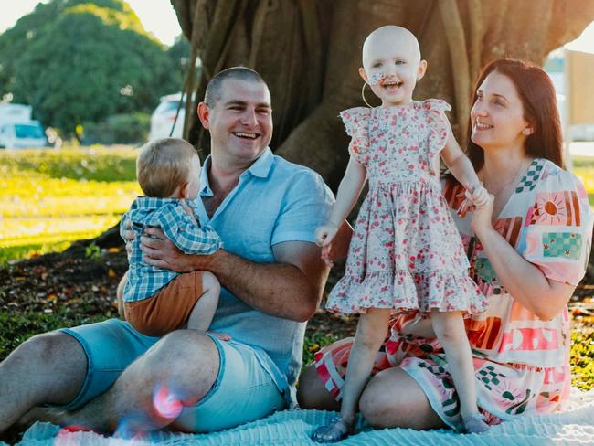 Elenna with mum, Maria, dad Marty and her little brother Reuben. Photo: Supplied.