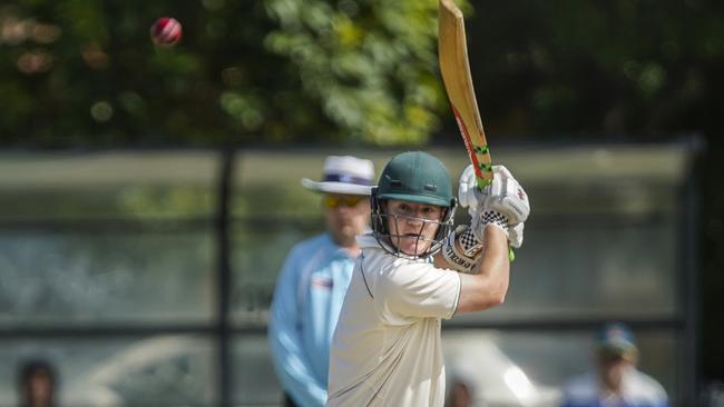 Josh Agar batting in the south-east section grand final. Picture: Valeriu Campan