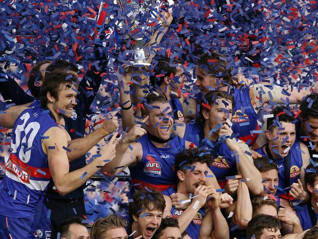 Chicago Cubs, World Series win: Hoodoo-busting wins of Leicester-Western  Bulldogs-Cronulla-Cubs make 2016 year of the underdogs