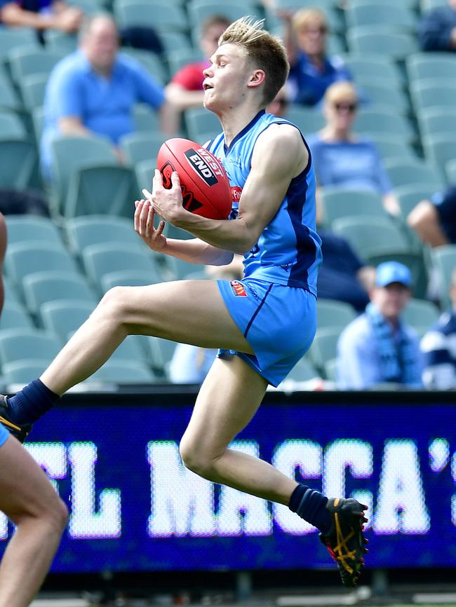 Sturt's Steven Slimming takes a mark during the SANFL first semi final. Picture: Bianca De Marchi