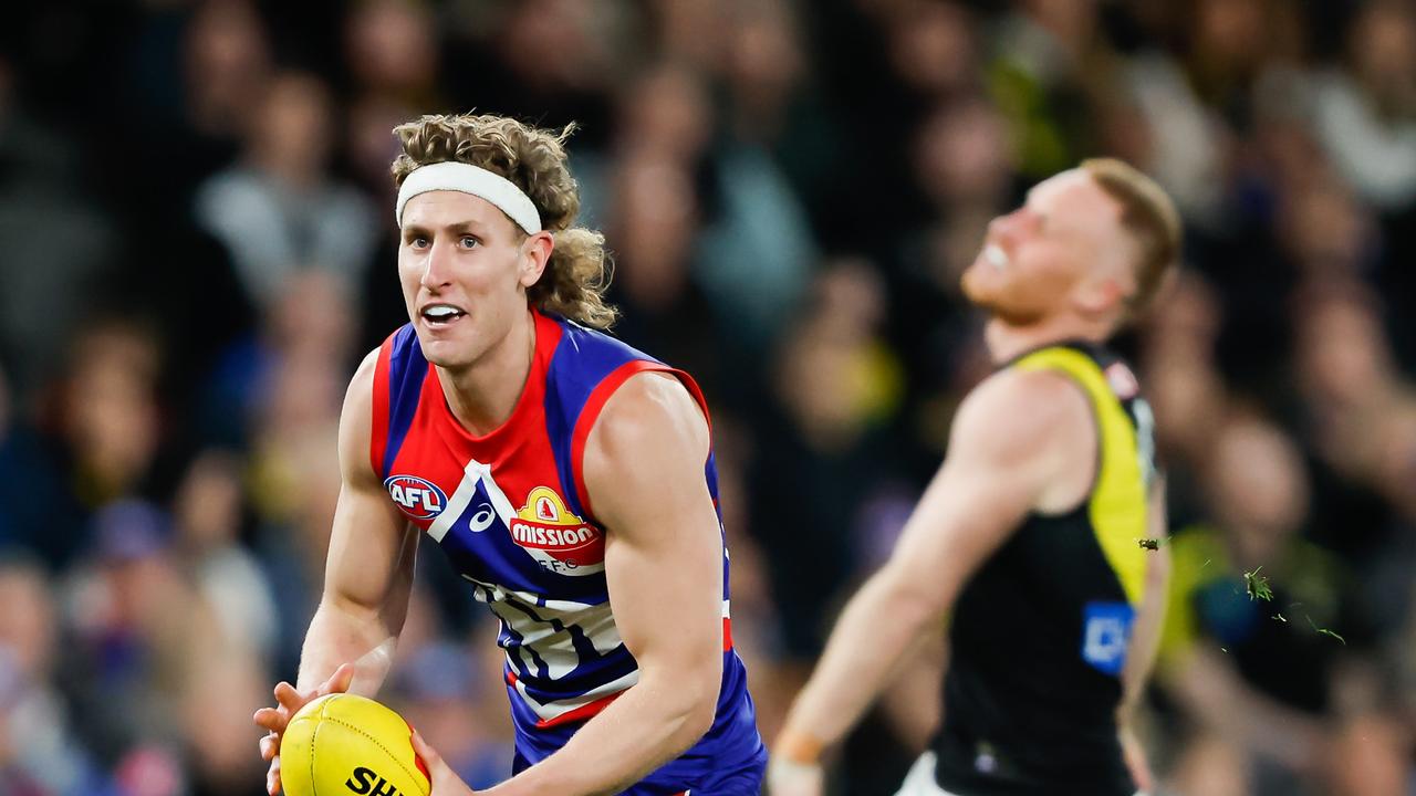 MELBOURNE, AUSTRALIA - AUGUST 4: Aaron Naughton of the Bulldogs in action during the 2023 AFL Round 21 match between the Western Bulldogs and the Richmond Tigers at Marvel Stadium on August 4, 2023 in Melbourne, Australia. (Photo by Dylan Burns/AFL Photos via Getty Images)