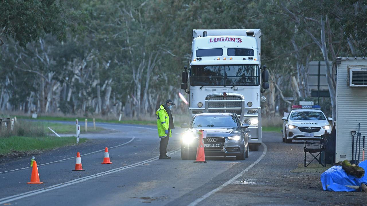 Police at border check point near Penola last year. Picture: Tom Huntley