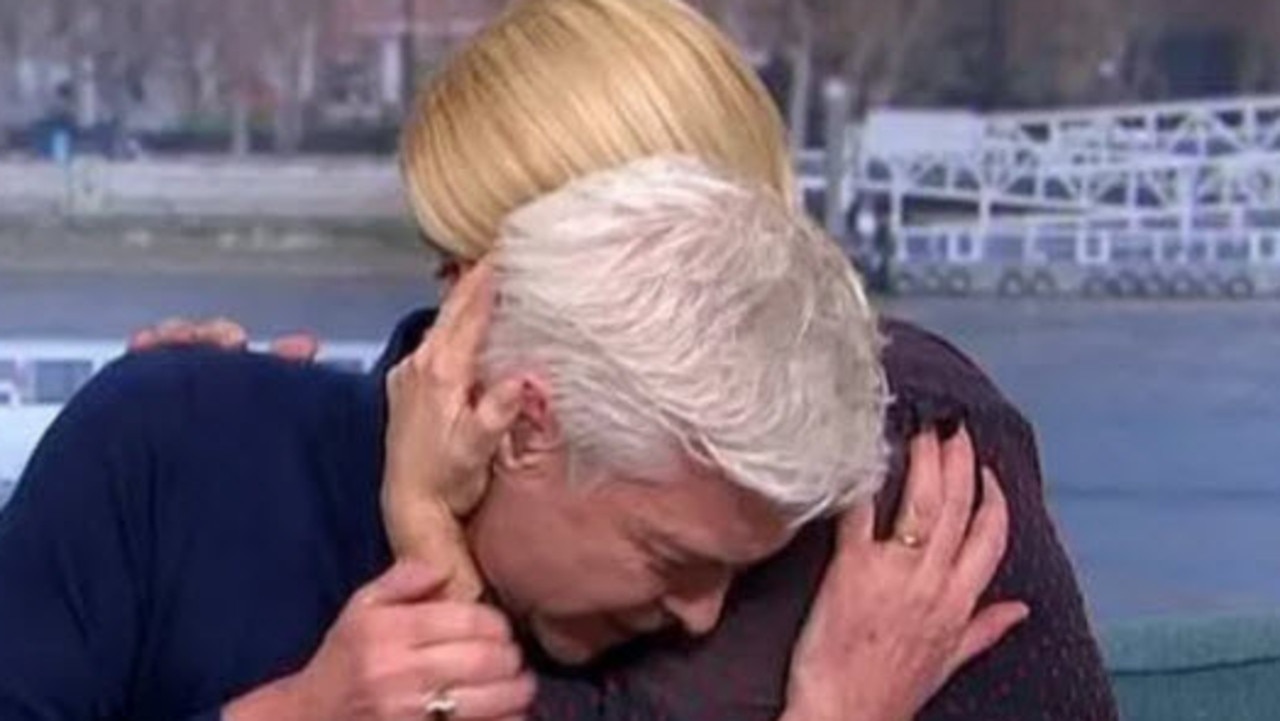 Phillip Schofield Announces He Is Gay This Morning Host Tells Holly Willoughby About Personal 