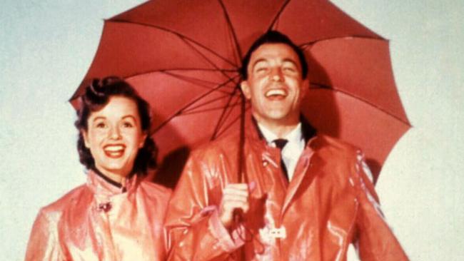 Debbie Reynolds with Gene Kelly in Singing in the Rain.