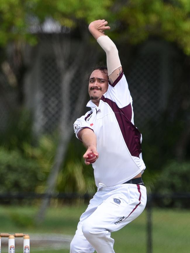 Kookaburra Cup cricket Burleigh vs. Helensvale Pacific Pines at John Handley Oval. Burleigh bowler Aidan Crayton. (Photo/Steve Holland)