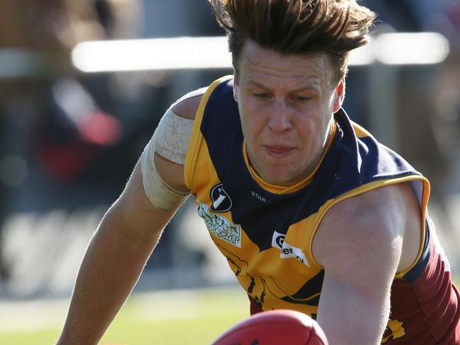 VAFA foot ball : Preston Bullants v Therry Penola at Preston . Therry Penola 31 Jacob GoughPicture: Mark Wilson