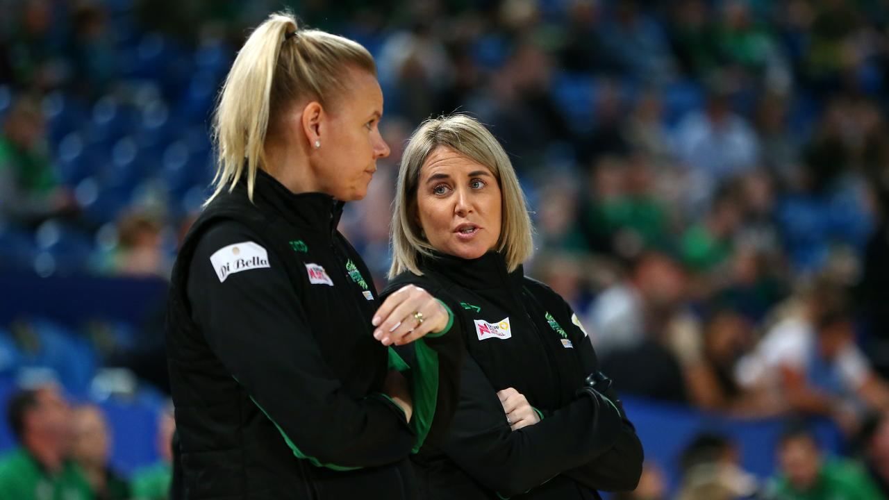 Stacey Marinkovich, head coach of the Fever talks to assistant coach, Belinda Reynolds (left) during a Super Netball clash when the pair coached together.