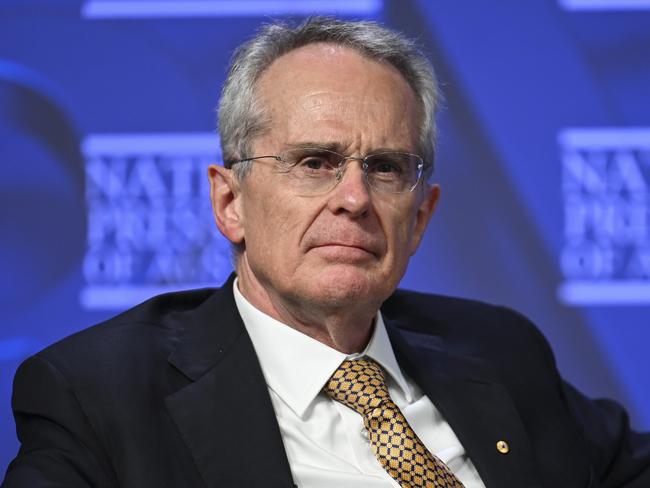 CANBERRA, AUSTRALIA, NewsWire Photos. FEBRUARY 14, 2024: Rod Sims addresses the National Press Club on 'Realising Australia's economic and climate opportunities' in Canberra. Picture: NCA NewsWire / Martin Ollman