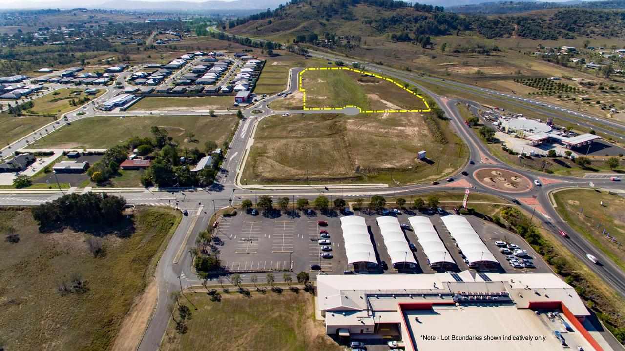 An aerial of the Bunnings at Plainland.