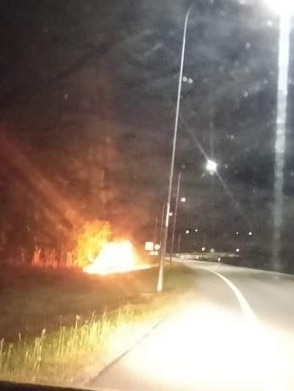 Fire crews responded to a suspicious vehicle fire at Kalynda Parade on Wednesday morning. Picture: Supplied.